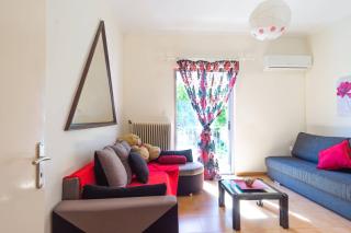 Mema's Tranquil Apartment in Patra - Patra - 4