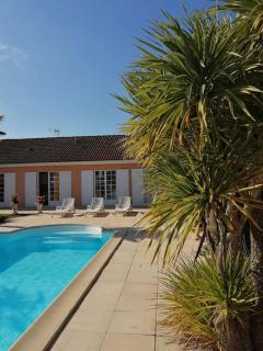 Villa grand communal, piscine, 18km de Bordeaux - Ludon-Médoc - 0