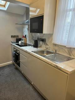 Four Seasons Hotel - Aberystwyth - 9