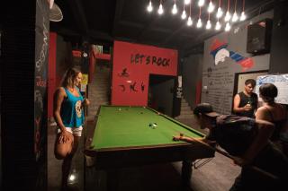 Vangvieng Rock Backpacker Rooftop Hostel - 3