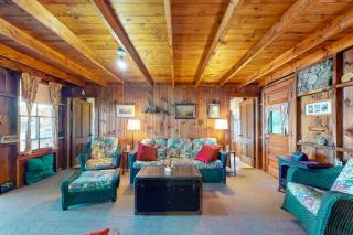Lake Winnipesaukee's Charmer - Alton Bay - 6