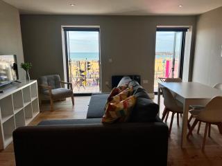 SoHot Stays Sea View Apartments - Kent - 8