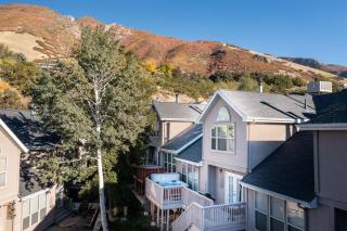 Wasatch Grove - Prvt Hot Tub, Close to Resorts! - Cottonwood Heights - 1