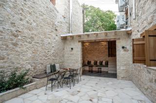 Palazzino Luxury Suites - Lofou - 4