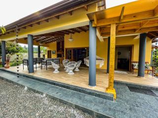 Villa Rosalía Jarabacoa con Piscina Climatizada - Jarabacoa - 4