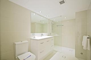 Genesis Apartments by Gold Coast Premium - 2