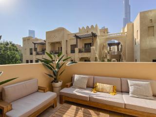 Rare 1-BED Oldtown with Burj Khalifa View - Dubai - 8