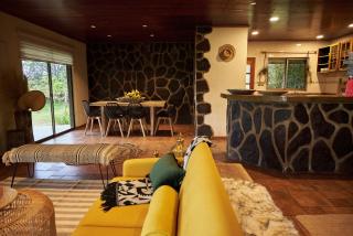 Hare Paoa Lodge - Hanga Roa - 1