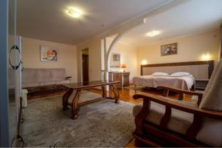 Hotel Halychyna - Ternopil - 4