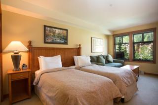 2211 - Two Bedroom Standard Eagle Springs East condo - 4