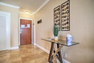 Ocean-View Balcony Beachfront Hollywood Apt! - Hollywood - 7