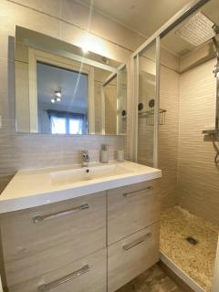 La Clé Maison de ville, Clim, WiFi à La Bayore - 3