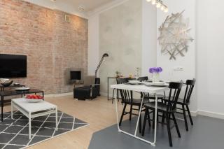 Western Side of Vistula River Apartment Radna by Noclegi Renters - Warsaw - 1