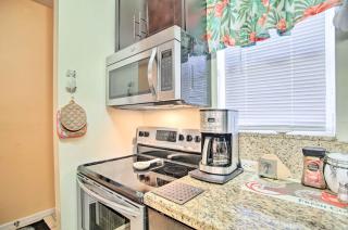 Idyllic Apt with Pool Access - Walk to Beach! - Fort Lauderdale - 1