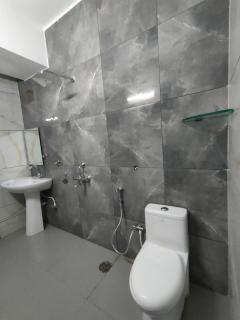 Hotel Crown Inn - Dhārwād - 3