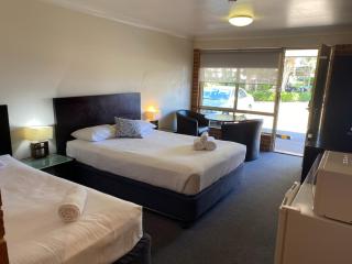 Lake Macquarie Motor Inn - Belmont - 5