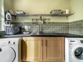 Gorgeous 3BR Townhouse with Garden South Belfast - Pass the Keys - 1