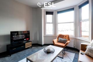 Central 5 Bedroom Townhouse perfectly located 2 mins walk from the Train Station - Chester - 7