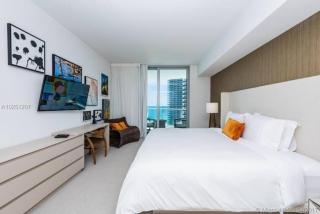 Modern Beachfront Condo with Stunning Ocean View - Hollywood - 7