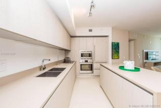 Modern Beachfront Condo with Stunning Ocean View - Hollywood - 6