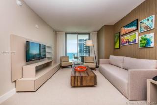 Modern Beachfront Condo with Stunning Ocean View - Hollywood - 2