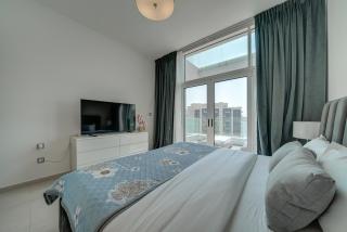 Palm Jumeirah with Beach Access l Spacious 2BR l Mina Azizi - 3