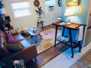 Boho-Chic Studio - Unit 1 - 8