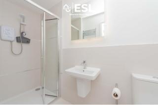 Studio 1, First Floor Town Centre Apartment - Shrewsbury - 1
