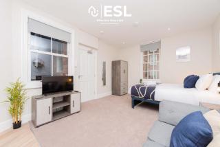 Studio 1, First Floor Town Centre Apartment - Shrewsbury - 6