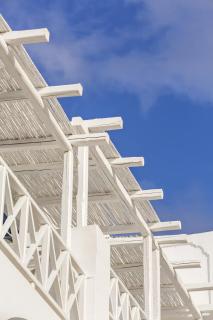 Loizos Stylish Residences - Fira - 8