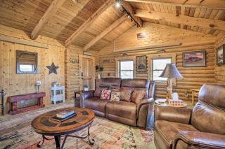 Remote Cabin with Gas Stove Less Than 7 Mi to Town! - Glendo - 6