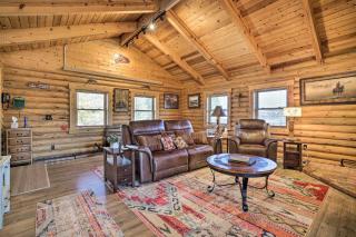 Remote Cabin with Gas Stove Less Than 7 Mi to Town! - Glendo - 5
