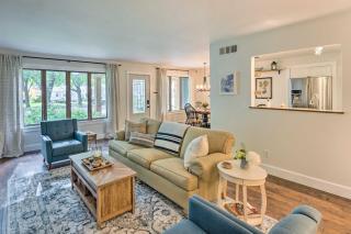 Airy Cottage Close to Rock Lake with Fire Pit! - 7