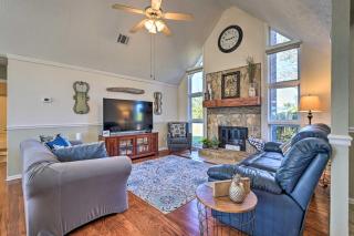 Southport Getaway with Private Pool about 15 Mi to PCB! - - 7