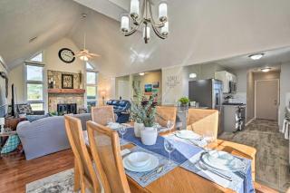 Southport Getaway with Private Pool about 15 Mi to PCB! - - 2