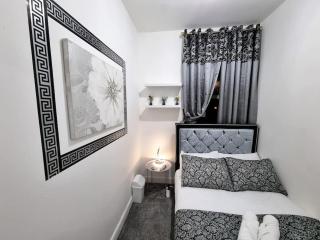 *6B7R* Setup for your most relaxed & amazing stay + Free Parking + Free Fast WiFi* - 3