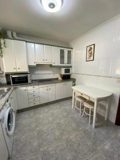 Apartamento EL PILAR con vistas a la bahía y a los picos - San Vicente de la Barquera - 3