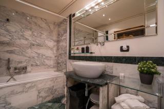 [ PORTA NUOVA-CENTRO]Elegant Suite WiFi&Netflix - 1
