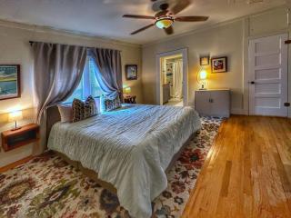 Kessler Haus has Monthly Rentals Available - 2