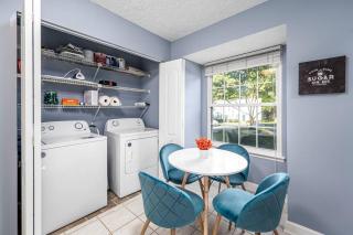 Cozy End Unit Townhouse 1 Mile from Downtown Cary - Cary - 8