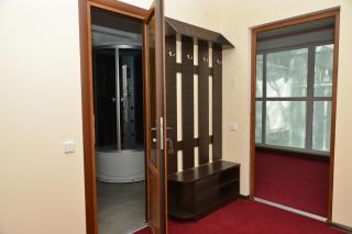 Mark Plaza Hotel - 8