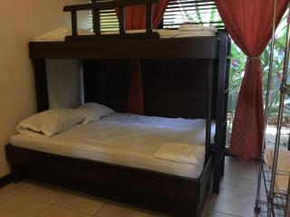 Cabinas surf Arribadas - Playa Ostional - 1