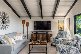 Upscale and Elegant Vistas - 8