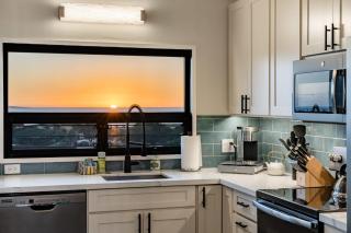 Upscale and Elegant Vistas - 5