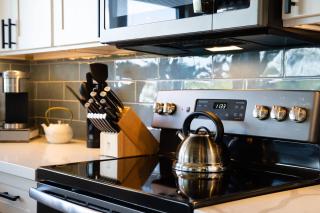 Upscale and Elegant Vistas - 2