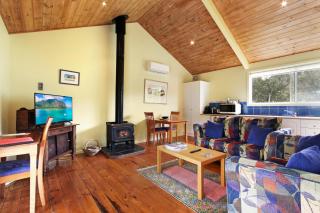 Clovelly Cottage - Metung - 6