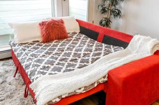 Hot Arabaian NightsCornerPNHSEkingWifiU/G - Edmonton - 4