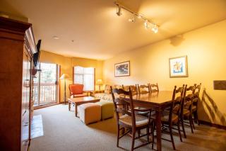 3309 - Two Bedroom Standard Powderhorn Lodge condo - Solitude - 3