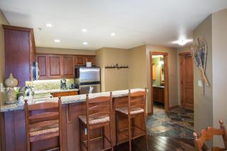 3409 - Two Bedroom Deluxe Powderhorn Lodge condo - 2