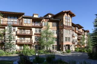 1307 - Two Bedroom Standard Eagle Springs West condo - 2